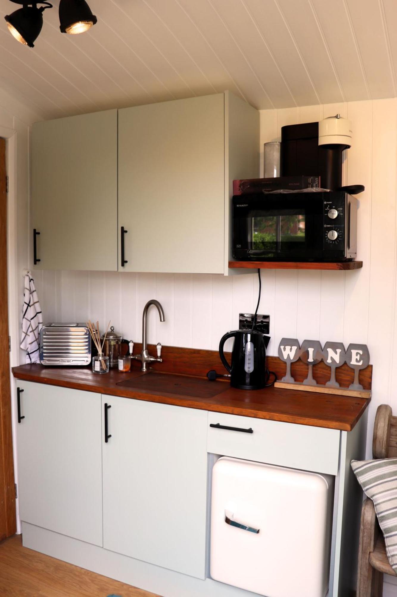 Cobo Cottage ชิชิสเตอร์ ภายนอก รูปภาพ